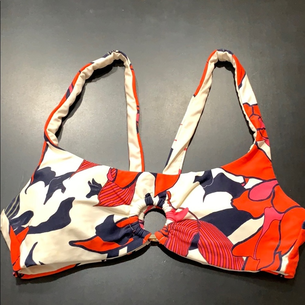 Vince Camuto Bikini Top